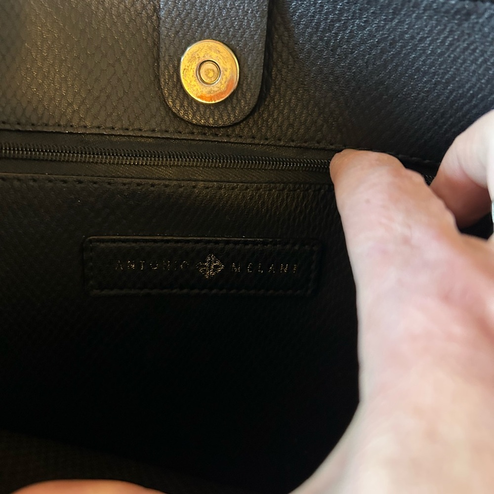 ANTONIO MELANI Black Leather Tote with Gold Accent - Picture 2 of 3
